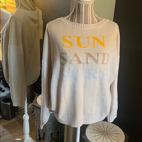 saltwater LUXE Sweaters - 🛑 1 hour sale. NWT. Saltwater LUXE, XL, Beige Sweater with Sun Sand Surf Design